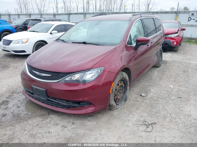 Chrysler 2019 2019 2C4RC1DG7KR644924 Image 2