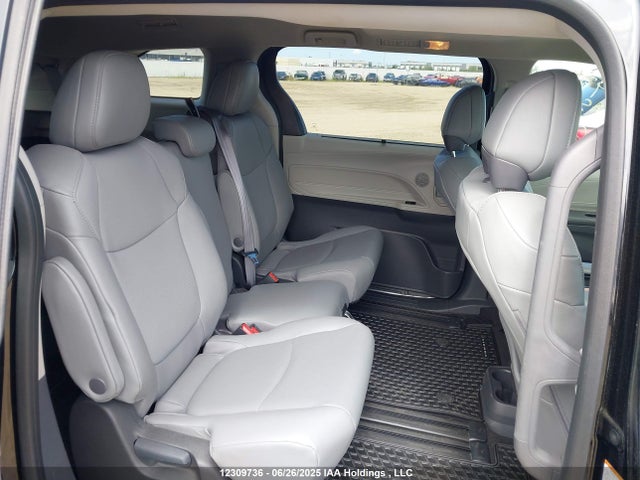Продаж на аукціоні авто 2024 Toyota Sienna Le/xle/platinum/xse/limited, vin: 5TDGRKEC5RS213278, номер лоту: 12309736