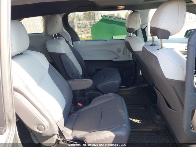 2024 Toyota Sienna Le/xle/platinum/xse/limited მანქანა იყიდება აუქციონზე, vin: 5TDGRKEC8RS211380, აუქციონის ნომერი: 12309794