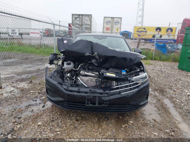 3VWE57BU2MM040564 Volkswagen tsi