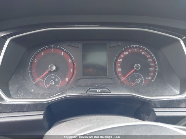 3VWE57BU2MM040564 Volkswagen tsi