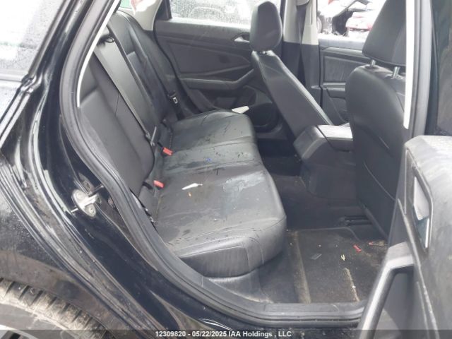 3VWE57BU2MM040564 Volkswagen tsi