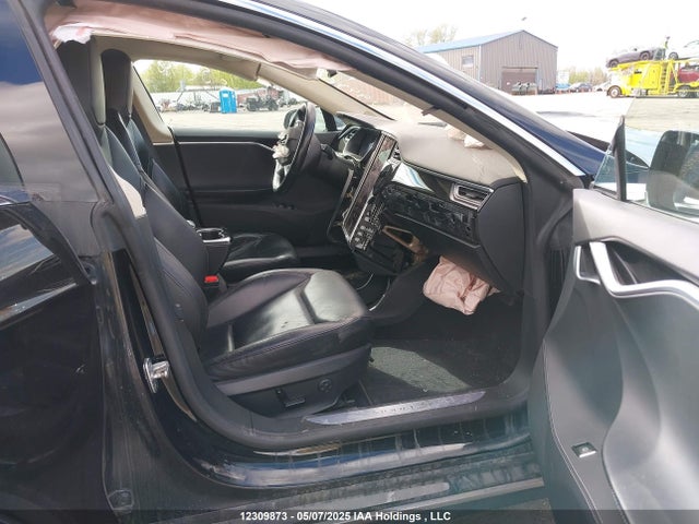 Tesla Model S 85d/p85d 2015 5YJSA1V47FF099966 Image 5
