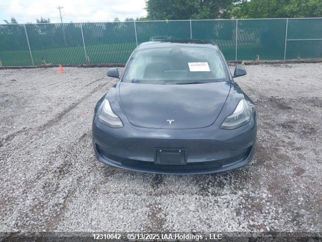 5YJ3E1EB1NF256378 Tesla 2022