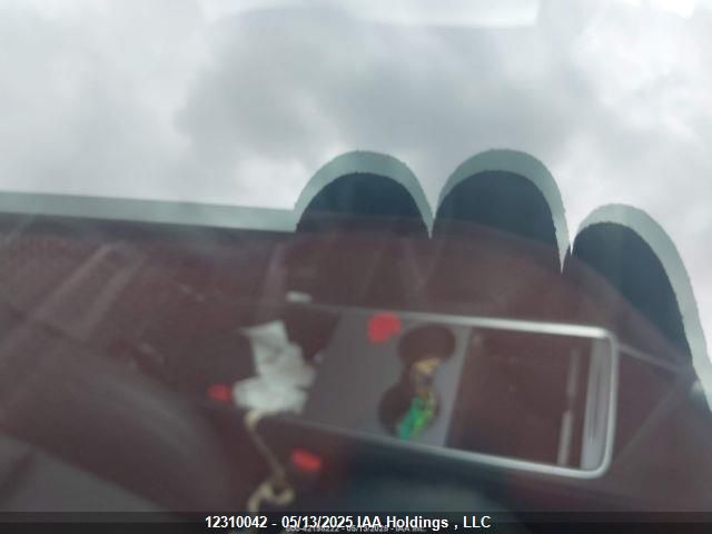 5YJ3E1EB1NF256378 Tesla 2022