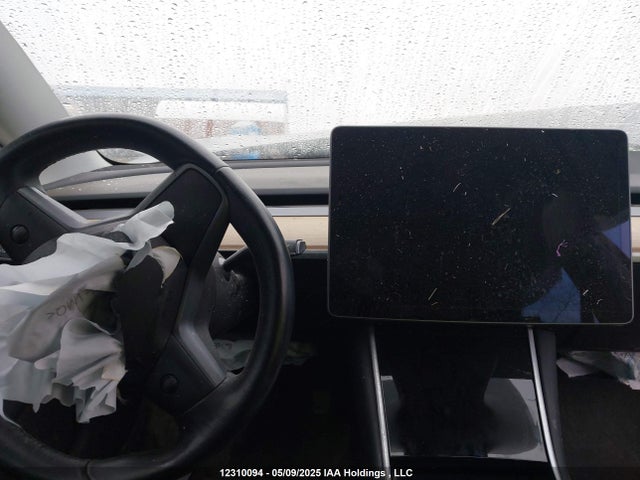 5YJ3E1EB9JF107663 Tesla MODEL 3