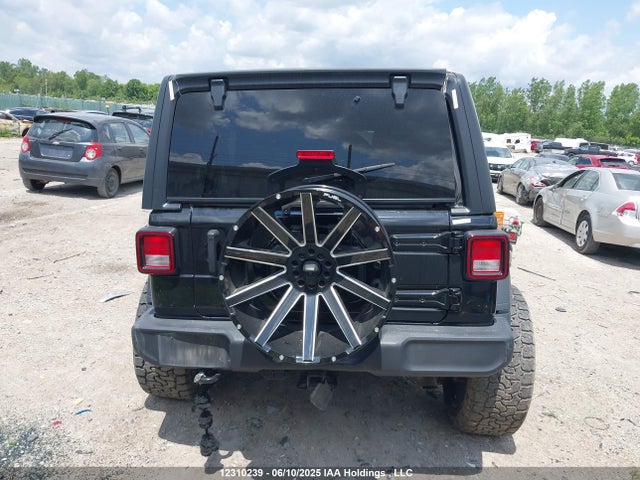 1C4HJXDN9MW518027 Jeep TJ