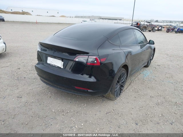 5YJ3E1EA5NF352246 Tesla MODEL 3