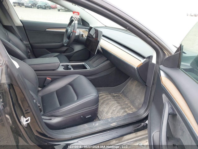 5YJ3E1EA5NF352246 Tesla MODEL 3