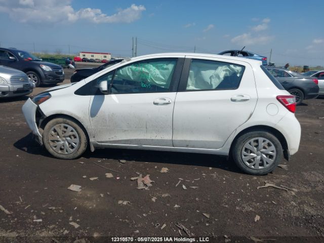 VNKKTUD30JA097084 Toyota Yaris