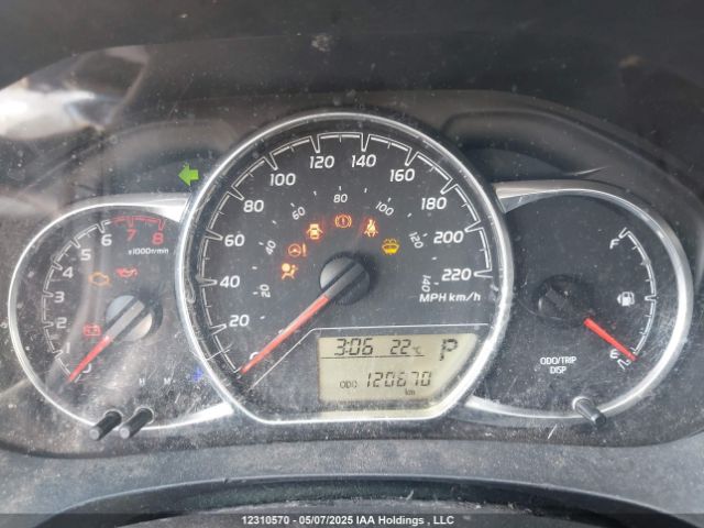 VNKKTUD30JA097084 Toyota Yaris
