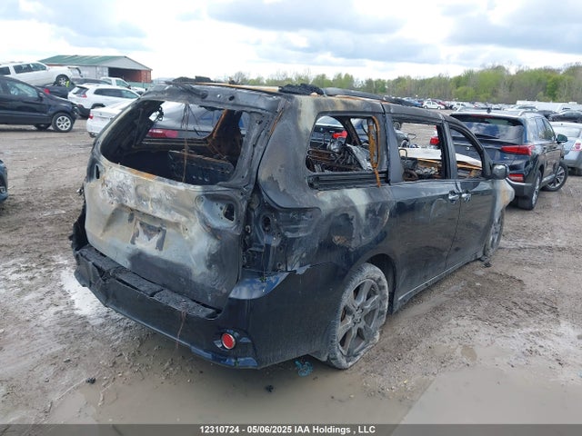 5TDXZ3DC3LS038589 Toyota 2gr-fks