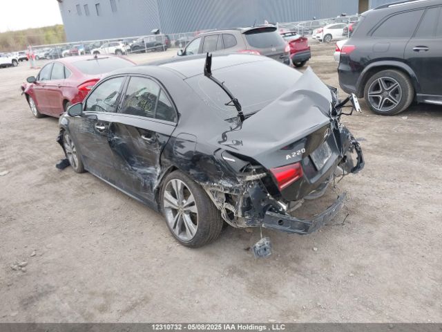 WDD3G4FB8KW023962 Mercedes-Benz m260