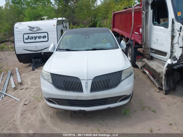 Lincoln MKT 2014 2L1MJ5LK2EBL56302 Image 13
