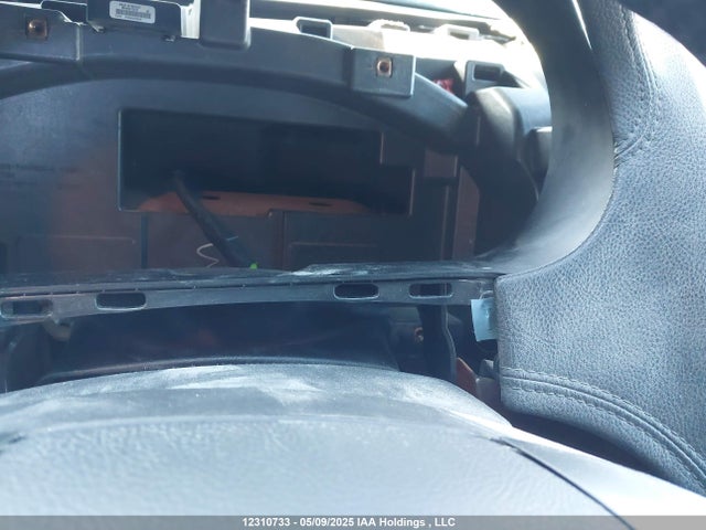 Lincoln MKT 2014 2L1MJ5LK2EBL56302 Image 7