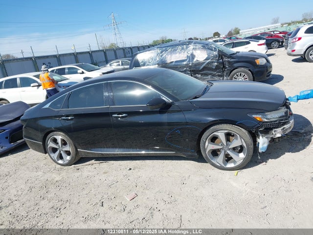 1HGCV1F90KA803870 Honda Accord Touring