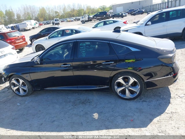 1HGCV1F90KA803870 Honda Accord Touring