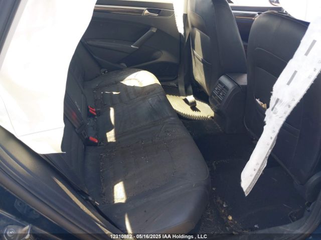 1VWKA7A30KC006516 Volkswagen Passat