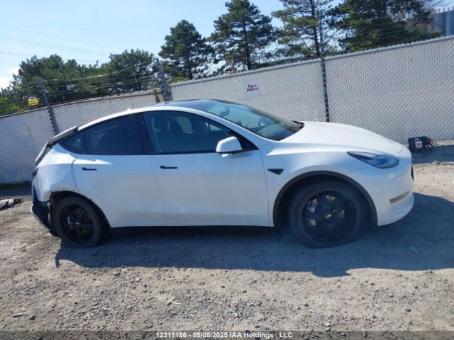 5YJYGAEE9MF284678 Tesla Model Y