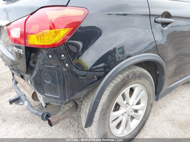 JA4AJ3AU6KU601360 Mitsubishi RVR