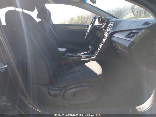 5NPE24AFXHH514012 Hyundai 2017