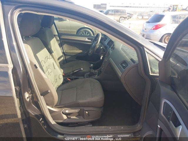 3VWA17AU0GM520425 Volkswagen 1.8 tsi