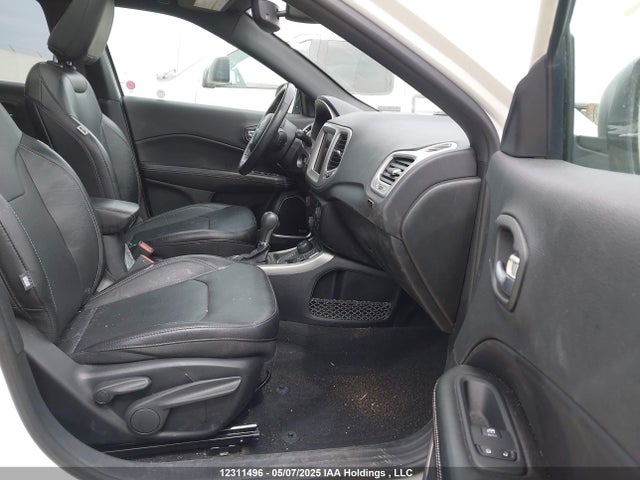 3C4NJDBB2MT568431 Jeep Compass