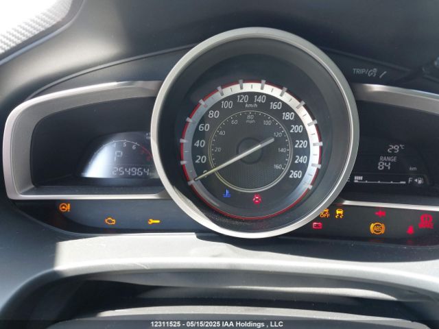 JM1BM1L73E1165568 Mazda pe