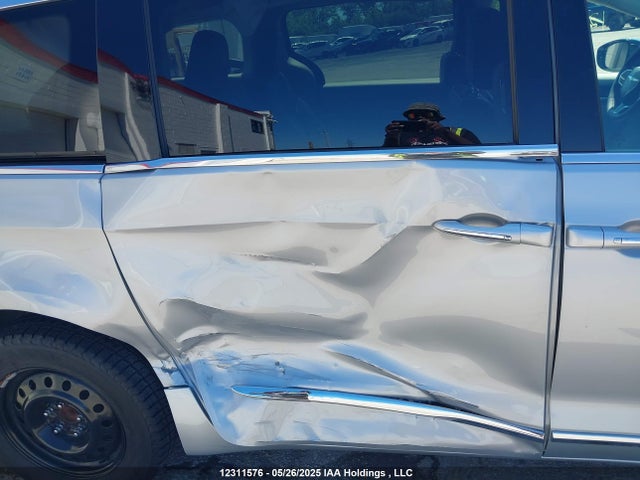 2C4RC1S73PR595814 Chrysler Pacifica