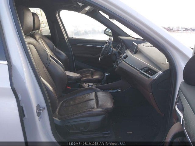 WBXHT3C3XG5F65649 BMW X1