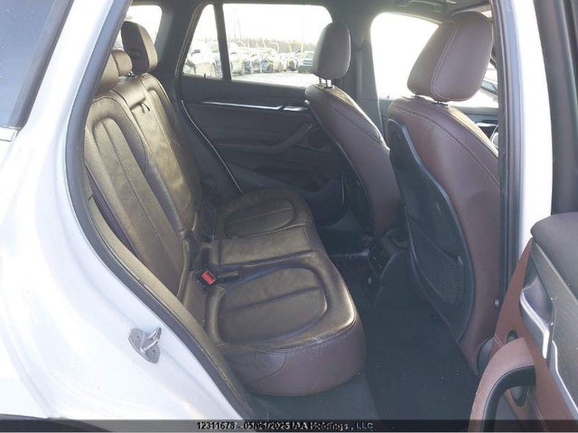 WBXHT3C3XG5F65649 BMW X1