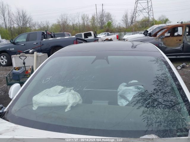 5YJ3E1EA8LF715569 Tesla MODEL 3