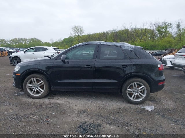 12311732 :رقم المزاد ، WA1EFCFS2GR011886 vin ، 2016 Audi Q3 Premium Plus مزاد بيع