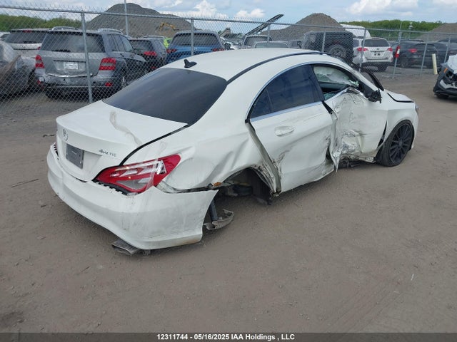 WDDSJ4GBXEN122725 Mercedes-Benz 2014