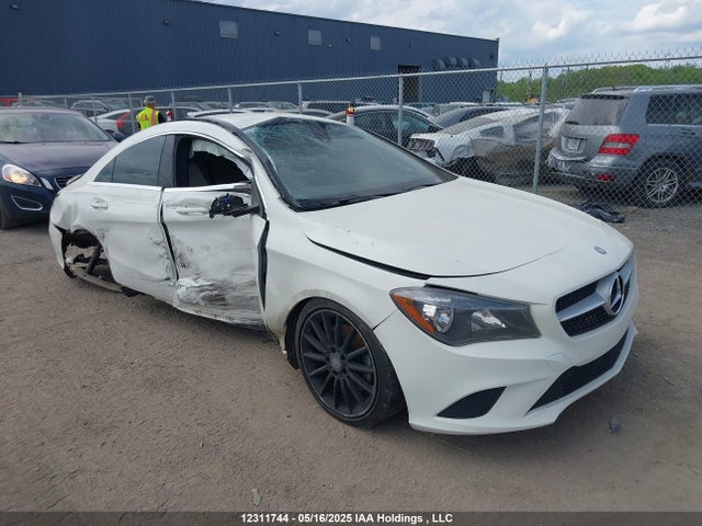WDDSJ4GBXEN122725 Mercedes-Benz 2014