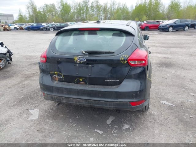 1FADP3N22JL305157 Ford Focus Titanium