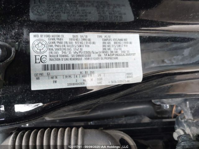 1FADP3N22JL305157 Ford Focus Titanium