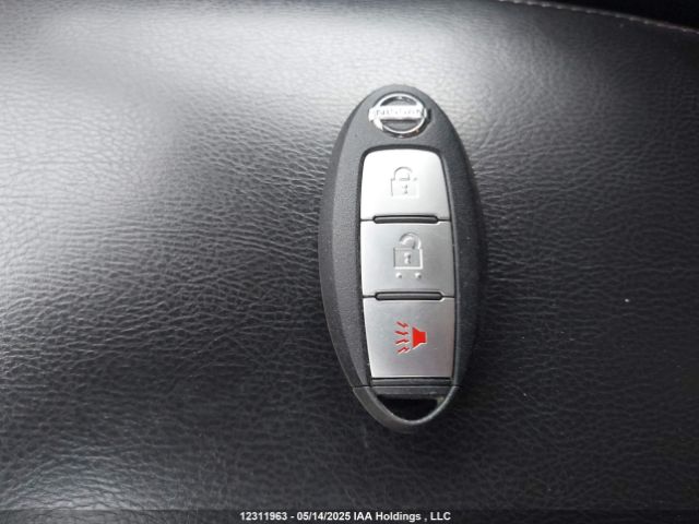 5N1AT2MT7GC767926 Nissan Rogue
