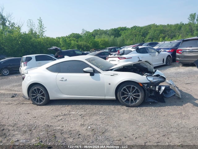 JF1ZNAA12H9700881 Toyota na