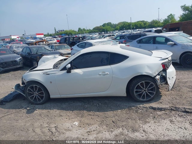 JF1ZNAA12H9700881 Toyota na