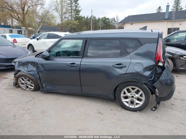 KNDJ33AU5P7861786 KIA SOUL EX