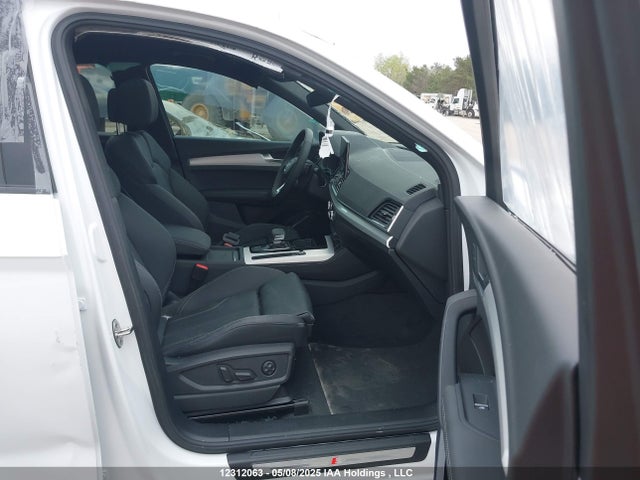 Audi 45 tfsi (2.0t) 2025 WA1EAAFY3S2018256 Image 5