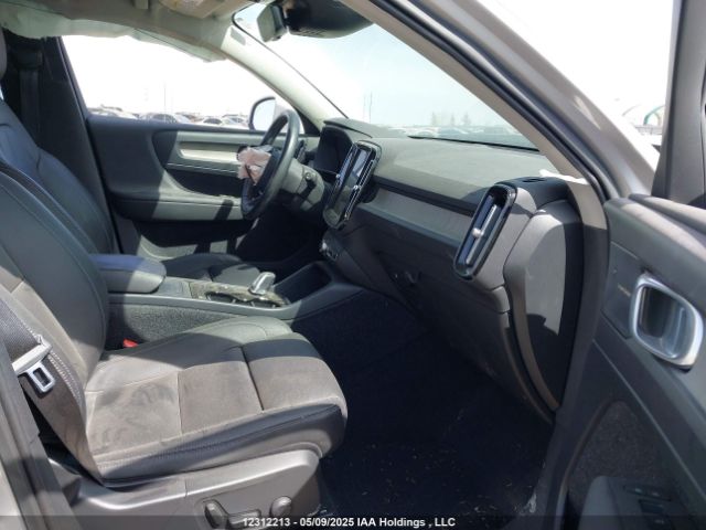 YV4162UL7K2135418 Volvo Xc40 T5 Inscription