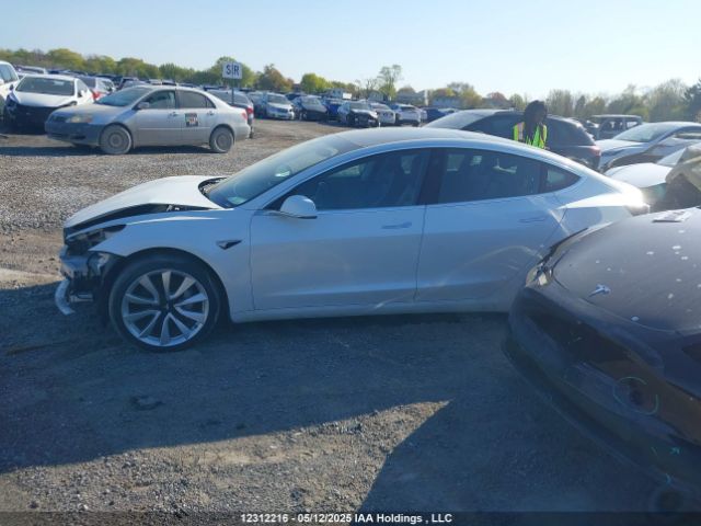 5YJ3E1EA5KF328895 Tesla MODEL 3