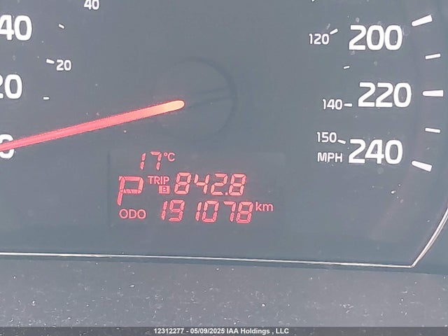 5XYKTDA74EG452523 KIA Sorento