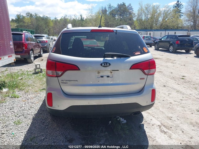 5XYKTDA74EG452523 KIA Sorento