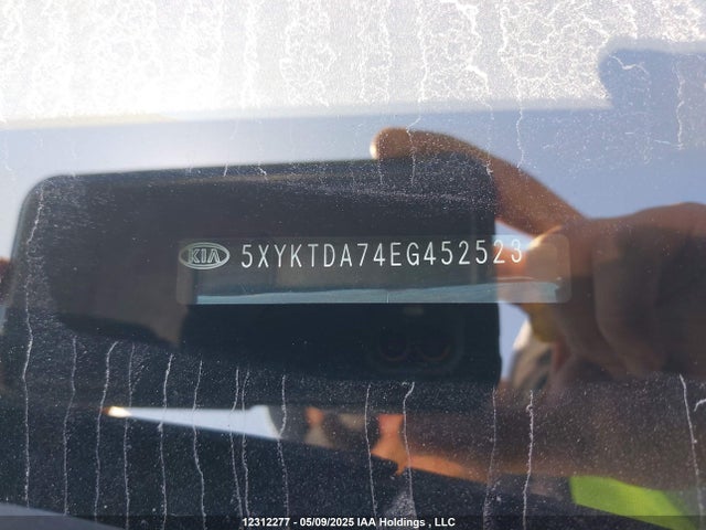 5XYKTDA74EG452523 KIA Sorento