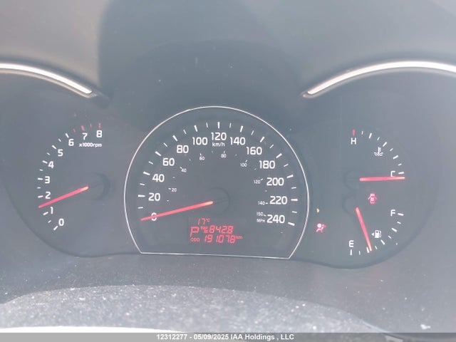 5XYKTDA74EG452523 KIA Sorento