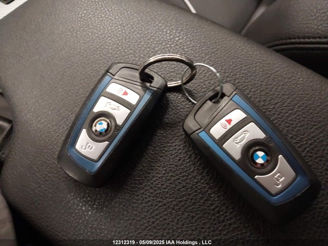 WBA8D9G59JNU67870 BMW 330I