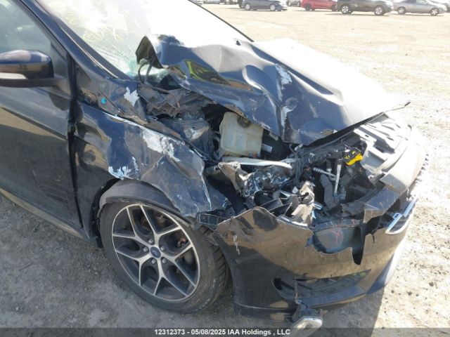 1FADP3K27FL266190 Ford FOCUS SE
